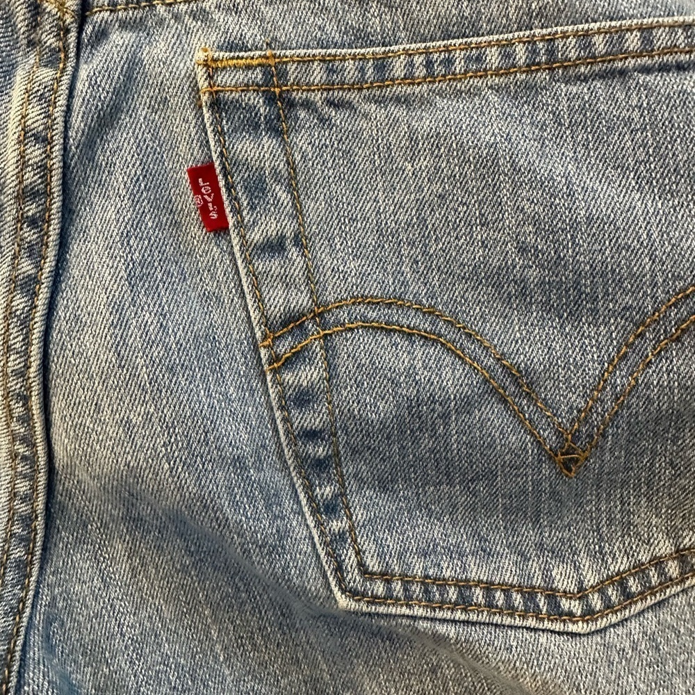 Levi's Light Blue Jean Shorts for Men - Picture 5 of 5